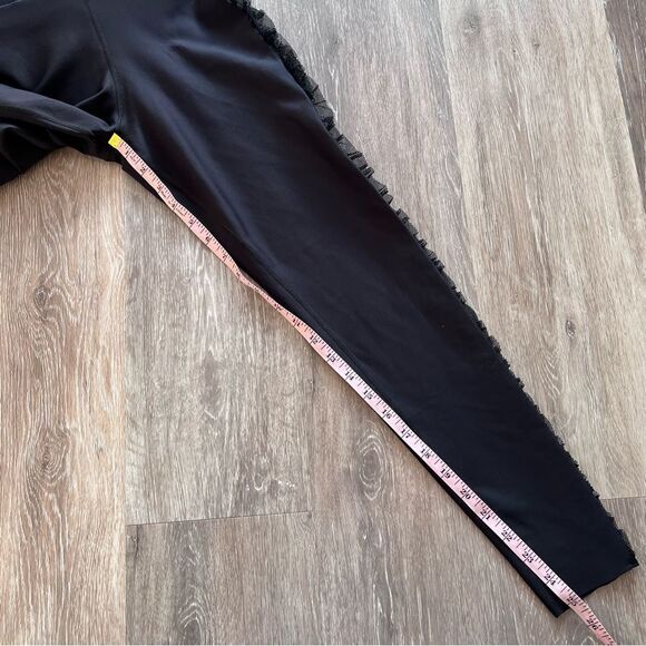 Ultracor Get‎ It Fast Lace Ruffle Legging with Swarovski Crystals Womens size M - Picture 3 of 8
